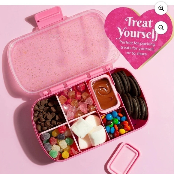 Paris Hilton Dark Pink Version Bento Snack Box Lunchbox & Gift With Purchase - Picture 11 of 13